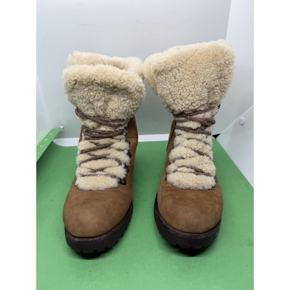 UGG Fraser Sheepskin Chestnut Suede Ankle Short Brown 1018896 Womens Boot sz 7